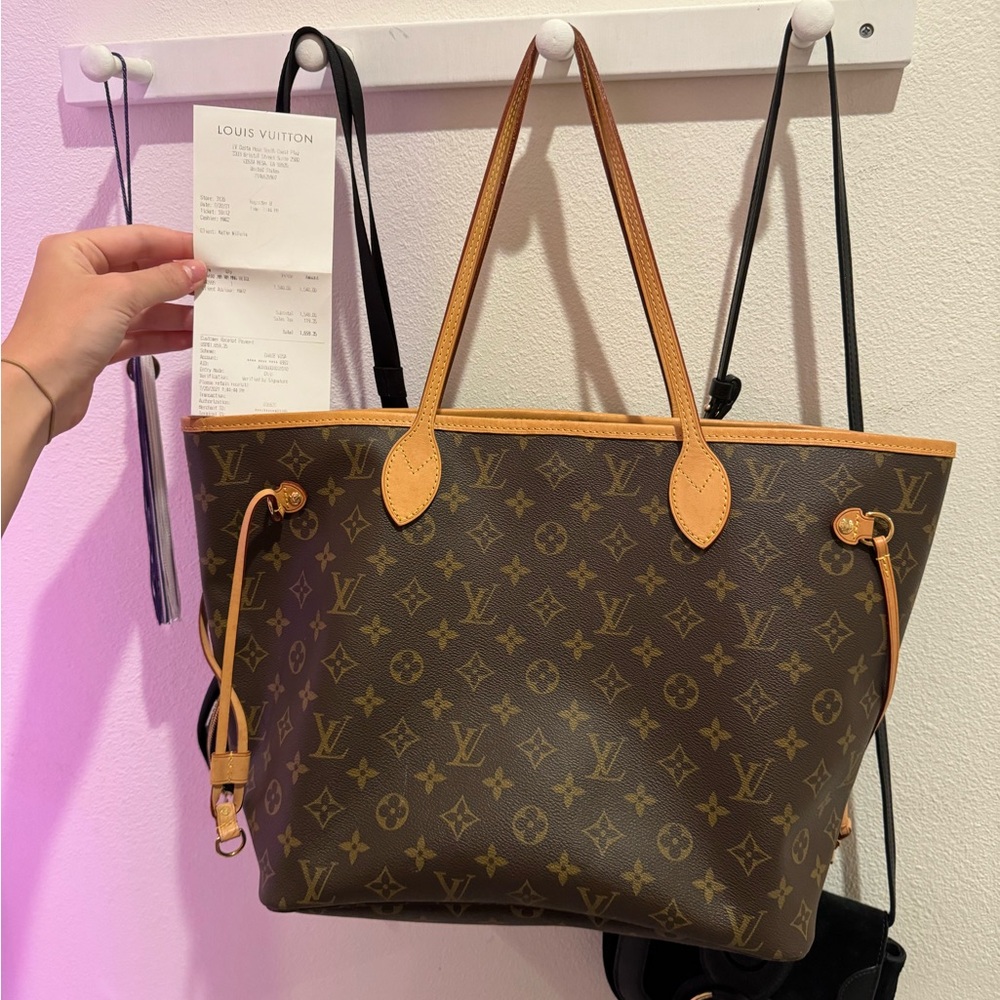 Louis Vuitton Neverfull MM Monogram Beige